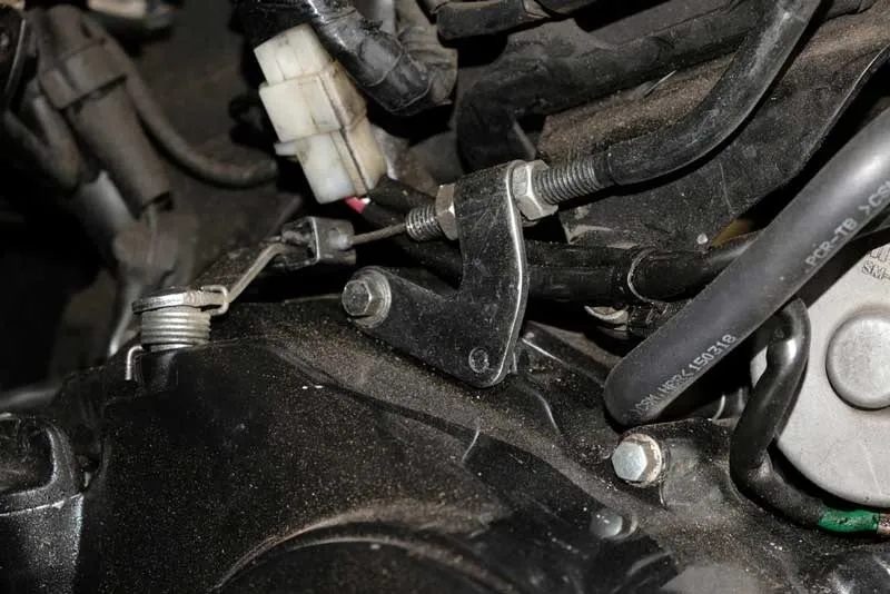 روش تعویض سیم کلاچ پژو